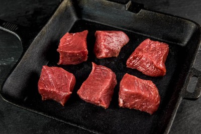 Свинина ошеек на шашлык 1 кг - купить в Хазаре